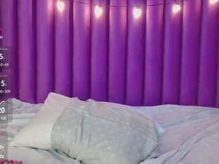 hollyvega Live Webcam on CamSoda