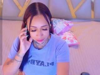  hollyvega chat room