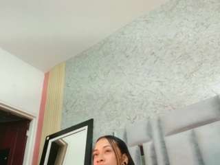 hollyvega live cam profile