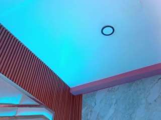 hollyvega live cam profile