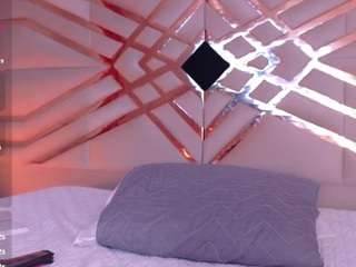 hollyvega Live Webcam on CamSoda