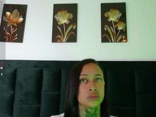 hollyvega