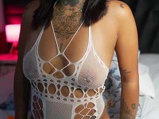 hollyvega