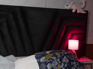 hollyvega