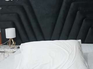 hollyvega