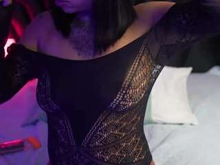 hollyvega