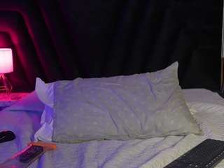 hollyvega