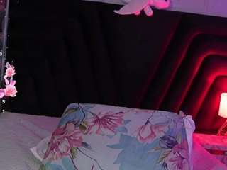 hollyvega
