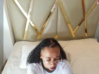 CATALEYA's Live Sex Cam Show