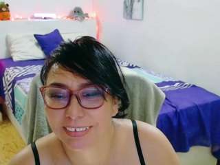 angellass, female webcam model,  years old, on live webcam
