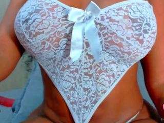 valentinarivas webcam model