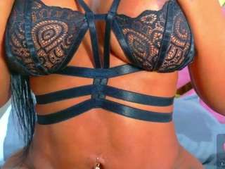 valentinarivas Live Webcam on CamSoda