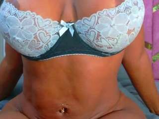valentinarivas Live Webcam on CamSoda