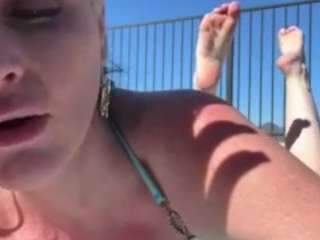 Live webcam model alenacroft on Soda Cams