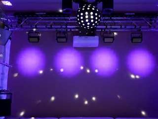 Live webcam model alenacroft on Soda Cams