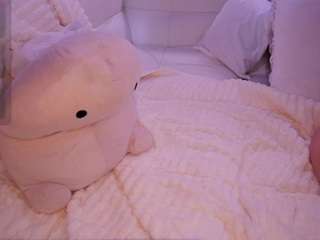 AlenaCroft live cam preview