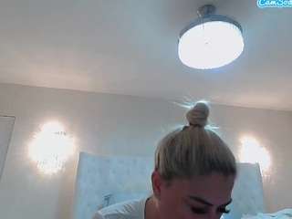 daniibanks's CamSoda show and profile