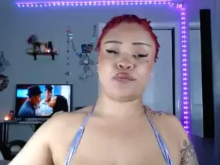 Cinnamon's Live Sex Cam Show