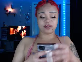 Cinnamon's Live Sex Cam Show