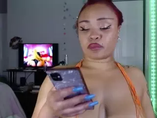 Cinnamon's Live Sex Cam Show