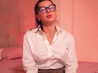 adalline Live Webcam on CamSoda