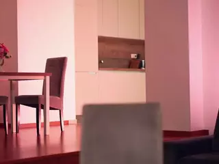 Adalline's Live Sex Cam Show