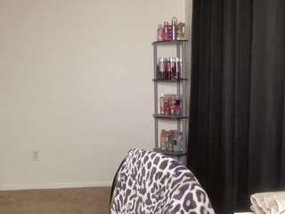 t1ger Live Webcam on CamSoda
