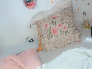 khelany Live Webcam on CamSoda
