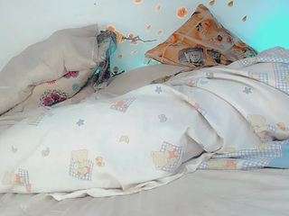 khelany Live Webcam on CamSoda