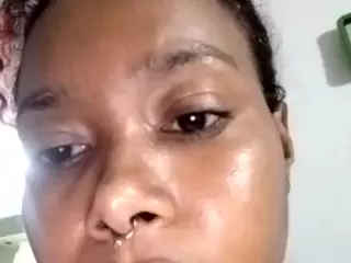 Khelany's Live Sex Cam Show