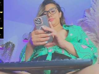 liindaevans camsoda