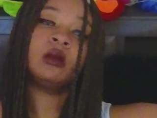 scorpionbeauty25's CamSoda show and profile