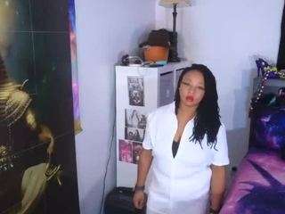 Model ini sedang live sekarang. scorpionbeauty25