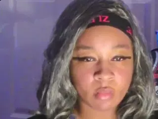 Scorpionbeauty25's Live Sex Cam Show