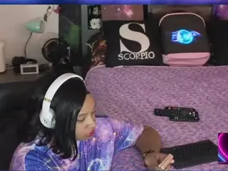 Universal Beauty's Live Sex Cam Show