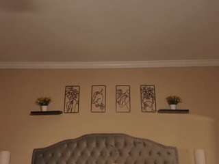 Golden Ticket Show In Progress. Tip 99 to join the show