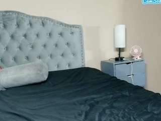 asiastacxxx's CamSoda show and profile