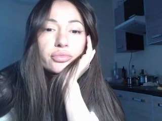 Malena live cam preview