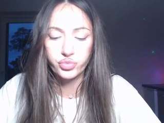 Malena live cam preview