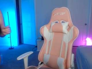 Live webcam model misslauriemichelle on Soda Cams