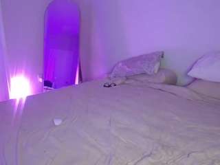 Live webcam model misslauriemichelle on Soda Cams