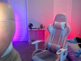 Live webcam model misslauriemichelle on Soda Cams