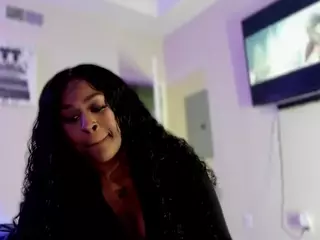 Sweet-tooth's Live Sex Cam Show