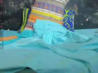 E L I E T T E live webcam show