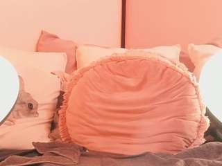 Live webcam model kirstendanston on Soda Cams