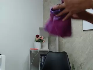 SamantaWills's Live Sex Cam Show