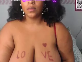 hallestrawberry's Live Sex Cam Show