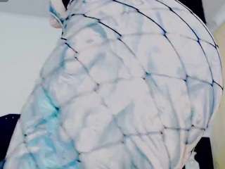 Live cam show with ciieloazul