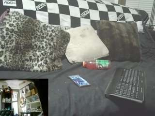 Live cam show with AssKitten