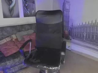 AlaiaSweet's Live Sex Cam Show